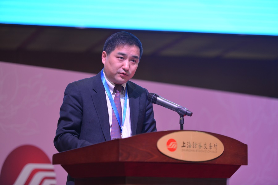 国旅联合董事长,总经理施亮介绍本次重大资产重组的背景和目的